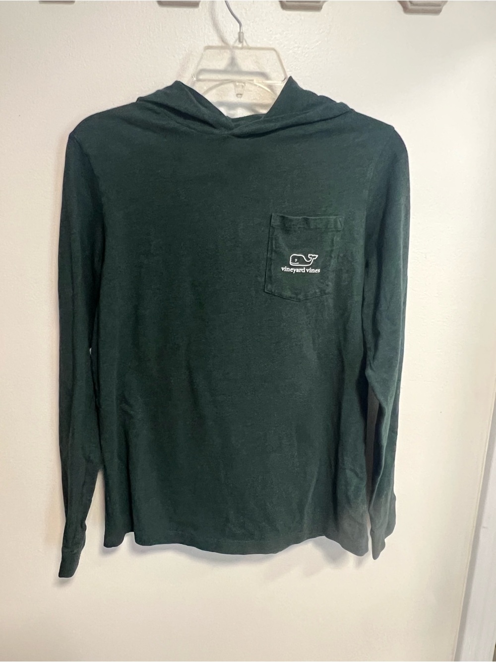 Vineyard Vines Kids NWOT Green Long Sleeve Hoodie Tee Whale Pocket Youth XL 18